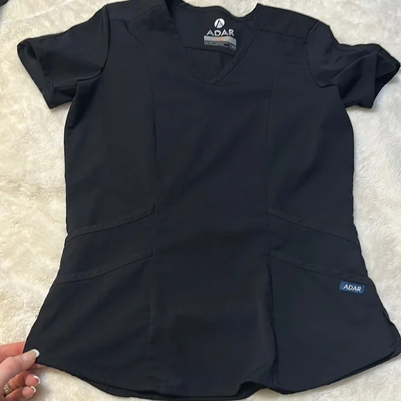 Adar Women’s Black Scrub Set - Picture 2 of 6